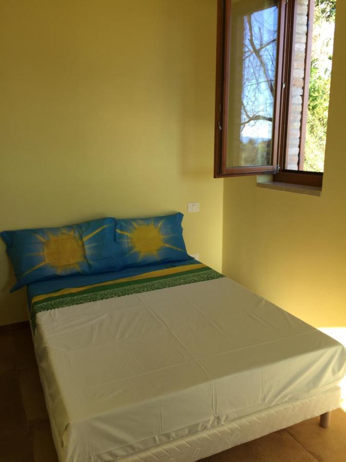 Green B&B Urbino Ca Del Vento ภายนอก รูปภาพ
