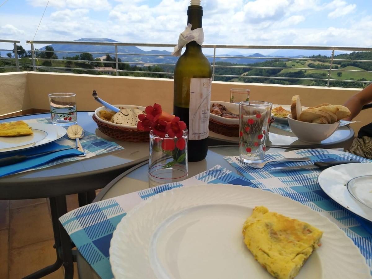 Green B&B Urbino Ca Del Vento ภายนอก รูปภาพ